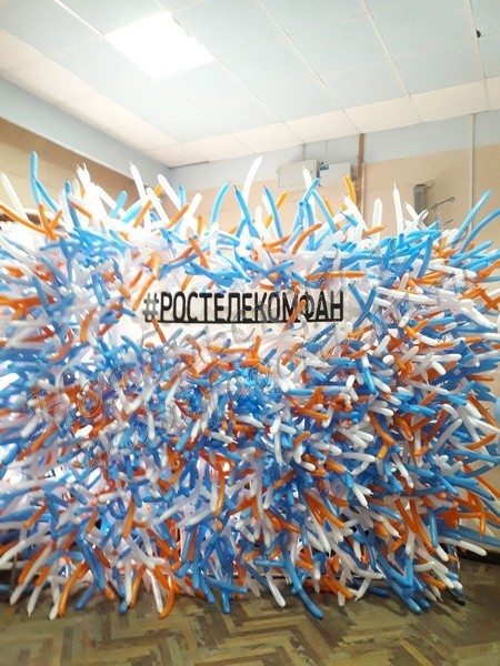 70 000 ���.